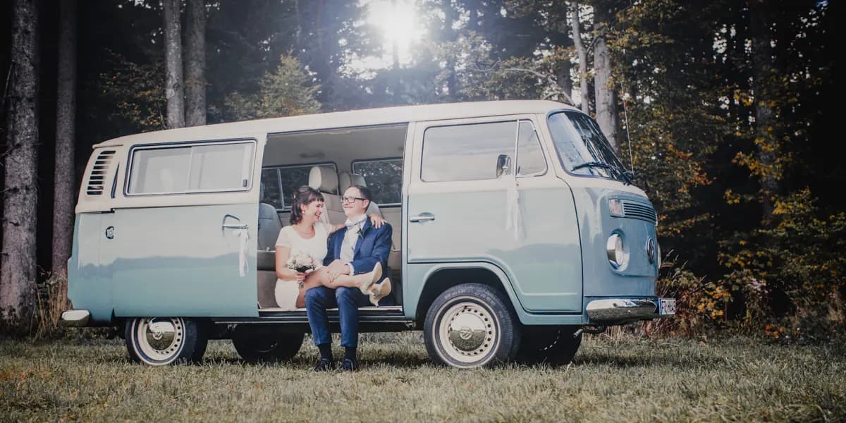 VWBus Brautpaar
